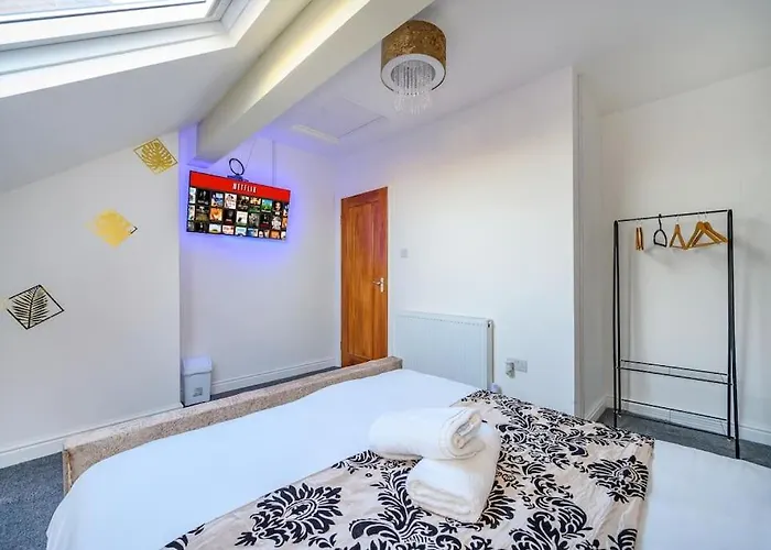 -75cr- Setup For Your Relaxed And Amazing * Leeds (West Yorkshire)