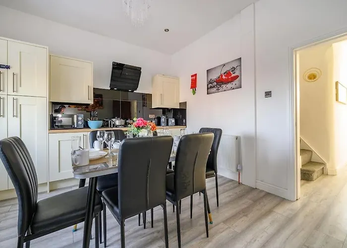 Apartment -75cr- Setup For Your Relaxed And Amazing Leeds (West Yorkshire)