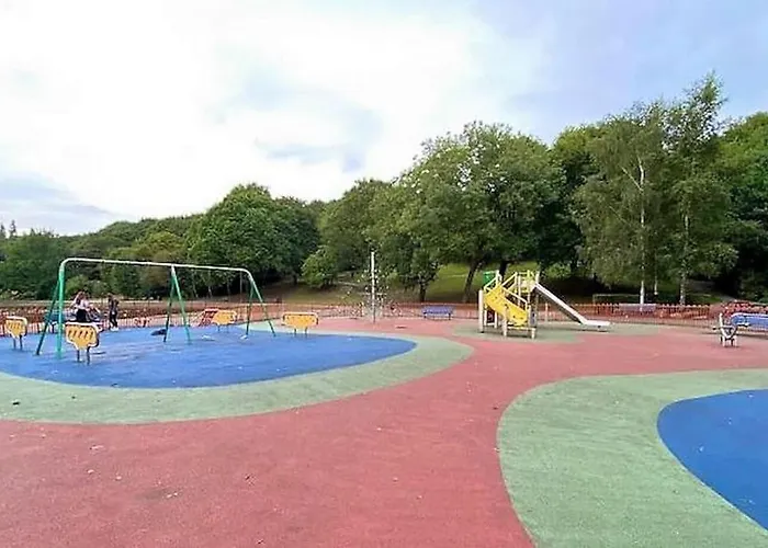 -75cr- Setup For Your Relaxed And Amazing Апартаменти Лідс