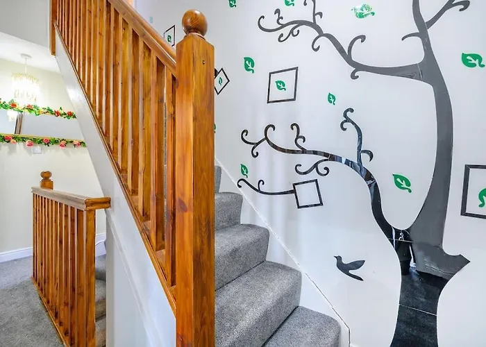 -75cr- Setup For Your Relaxed And Amazing Лідс