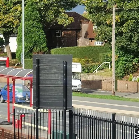 公寓 -75cr- Setup For Your Relaxed And Amazing 利兹